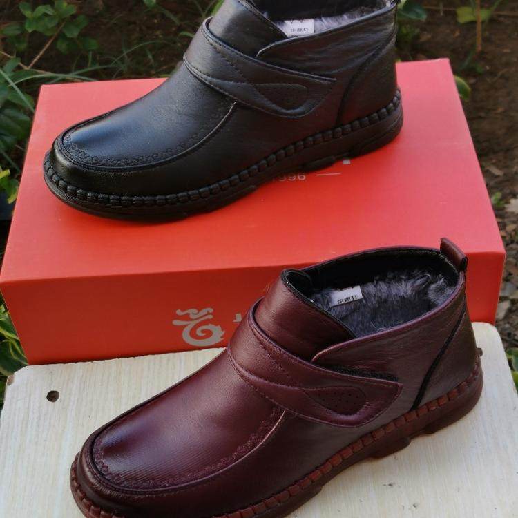 步源轩老北京女靴24冬季新款搭扣穿脱方便兔毛加绒牛筋底妈妈棉鞋