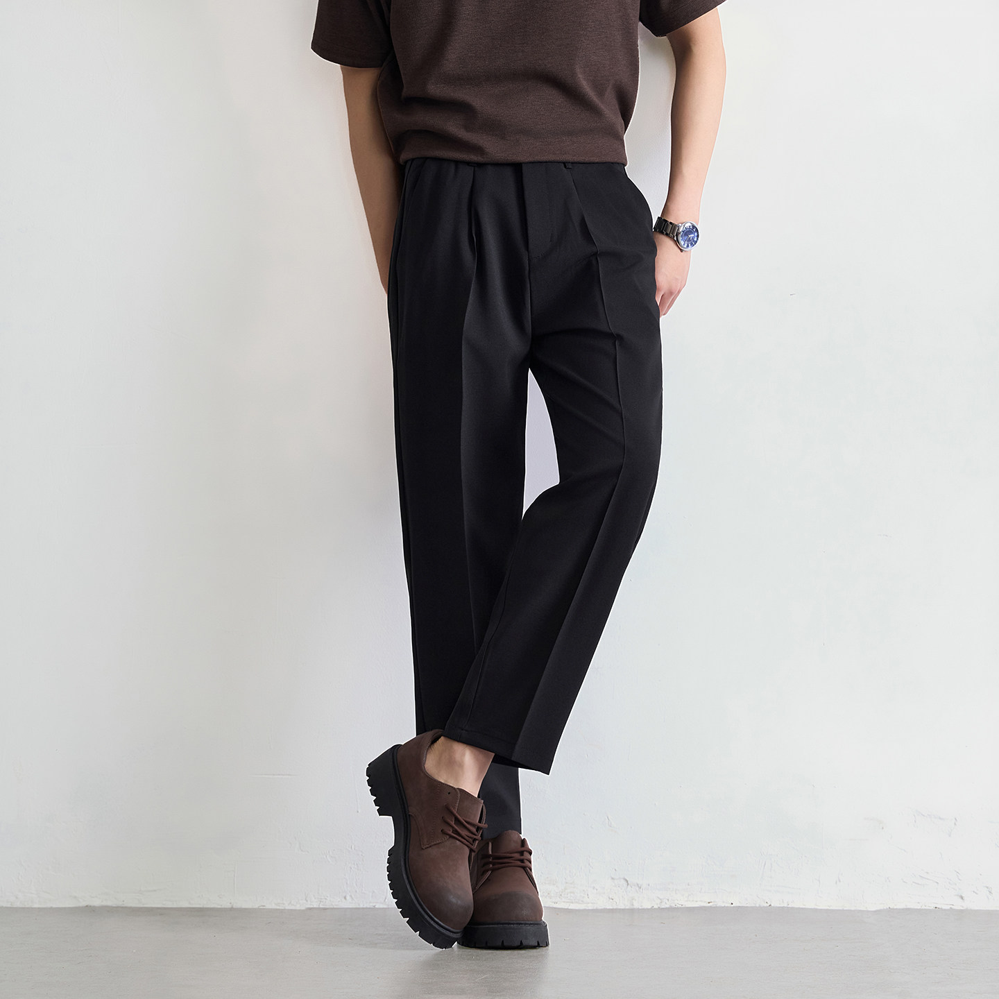 极简风黑色直筒休闲裤男士垂感修身百搭宽松商务质感西装裤九分裤