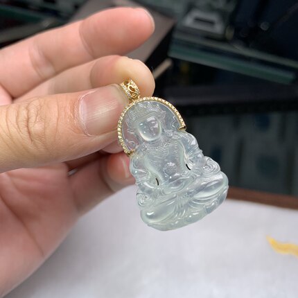 天然老坑翡翠A货高冰玻璃种翡翠雪花棉观音渡母男女收藏配饰