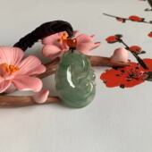 缅甸天然翡翠吊坠A冰种绿色果绿色如意吊坠货绿色万事如意挂件