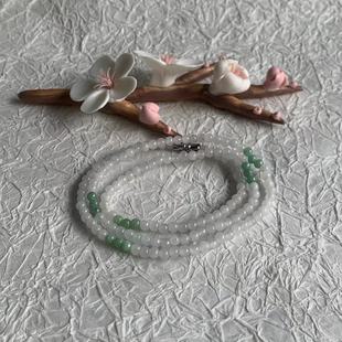 缅甸翡翠项链天然A货双彩绿色白色翡翠项链白色小米珠翡翠项链4mm