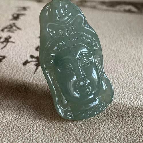 缅甸天然翡翠吊坠A货观音头吊坠
