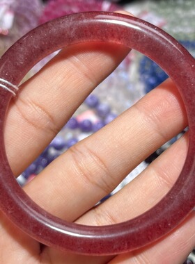 NO.3613天然草莓晶手镯宽8mm内径54.5mm
