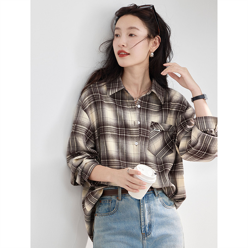 2025年秋季新款休闲格纹长袖衬衫女装SXCS25156