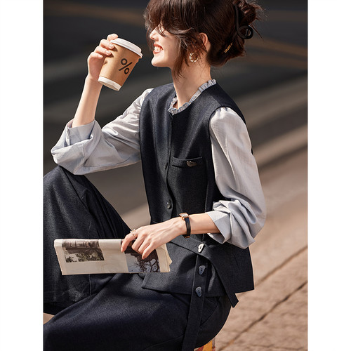 2026年秋季新款通勤马甲花边衬衫长裤三件套女套装