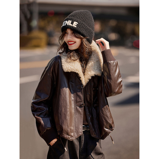 仿羊羔毛翻领羽绒服女年冬季新款皮衣夹克上衣女
