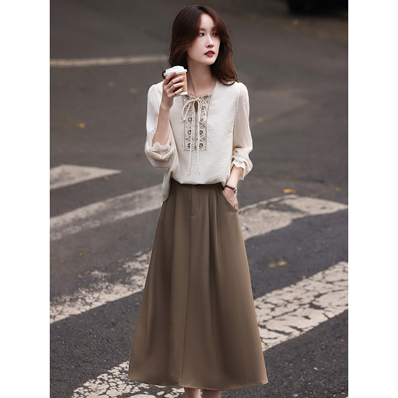 苏醒的乐园甜美莱赛尔套头衬衫半裙套装2026春季新款女装两件套