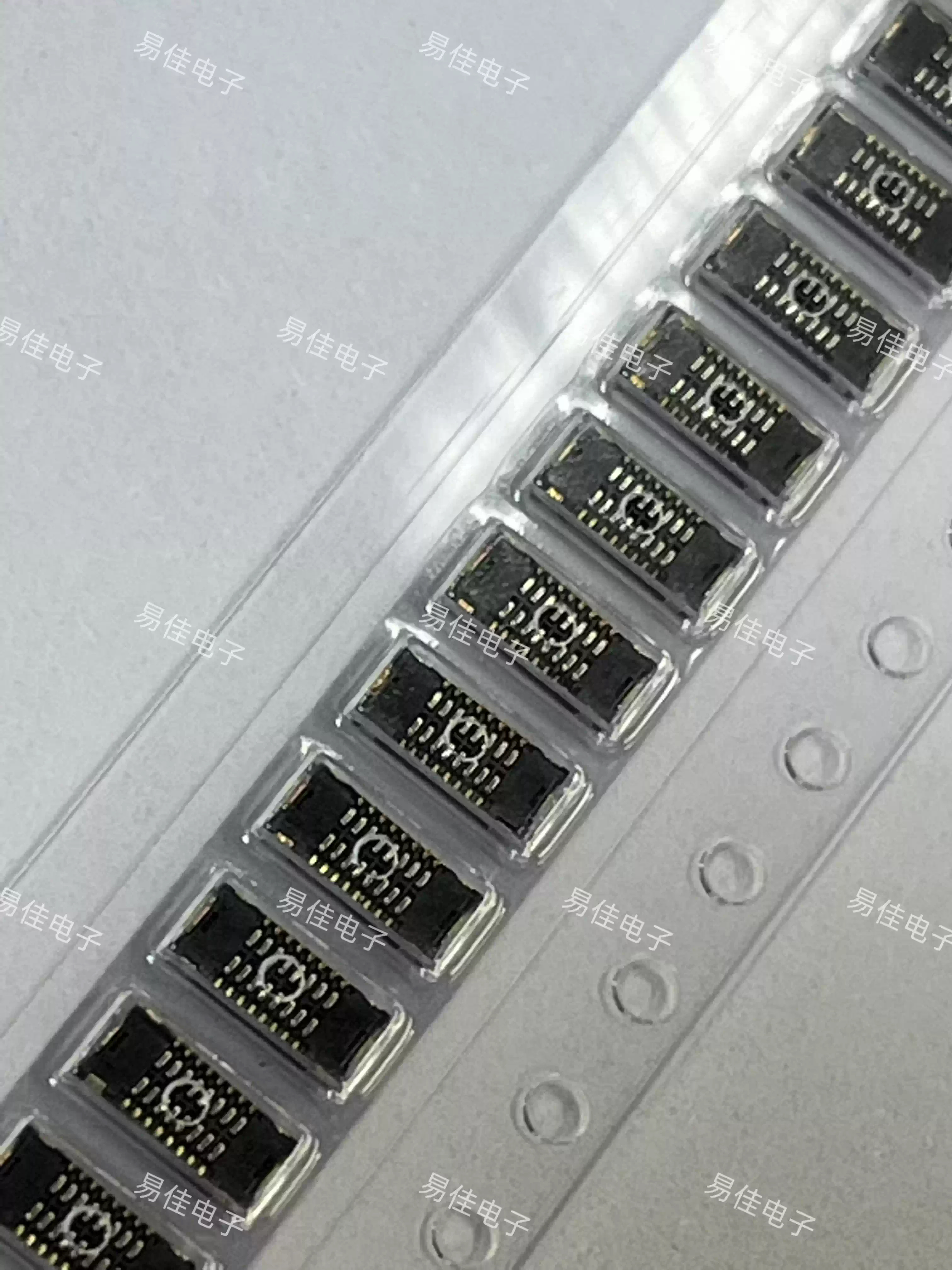 连接器 BAF92-16073-0508 SMD