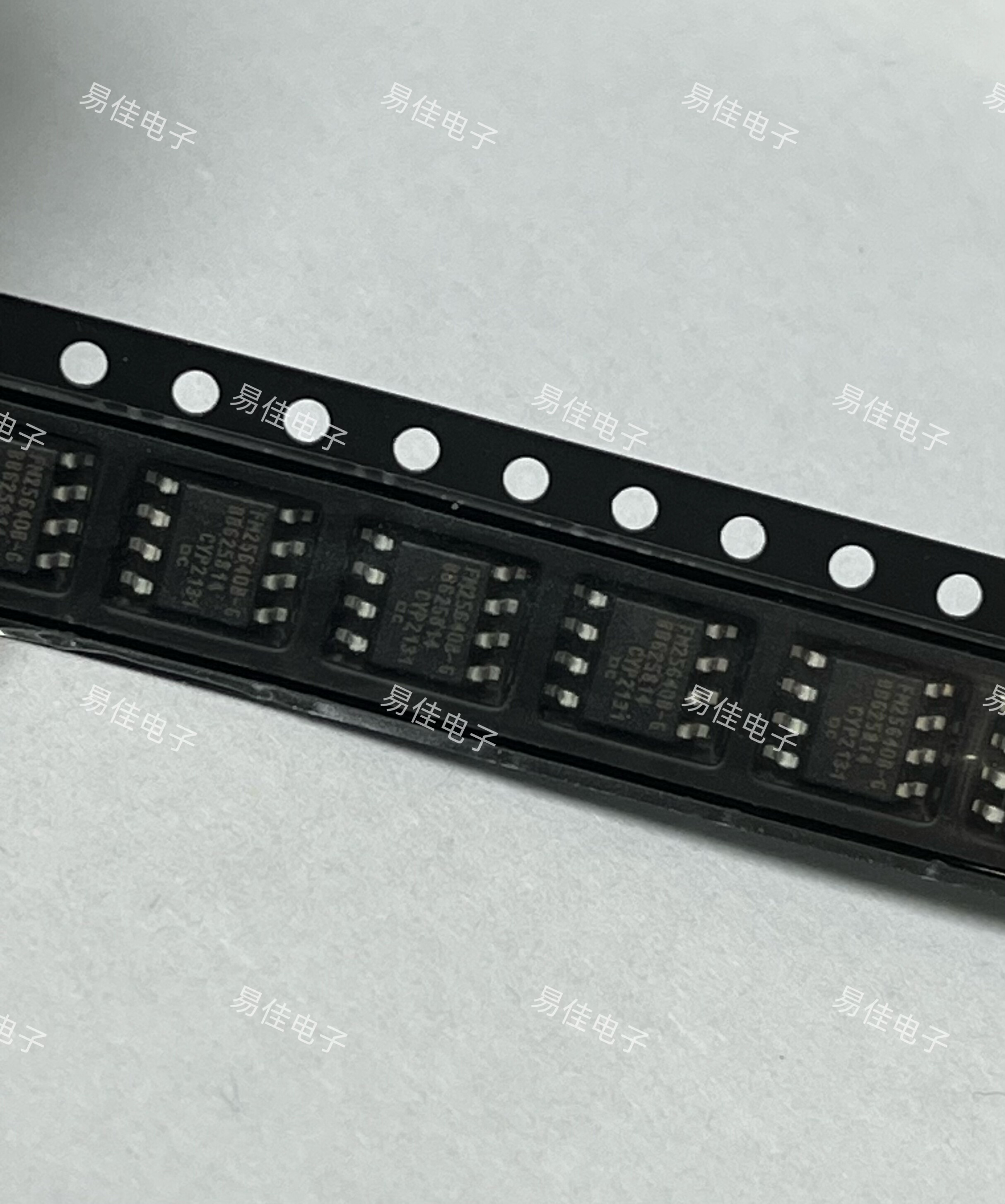 铁电存储 FM25640B-GTR  SOIC-8  Infineon/CYPRESS(赛普拉斯)