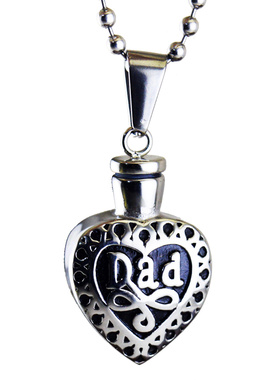 复古心形男士不锈钢镂空项链