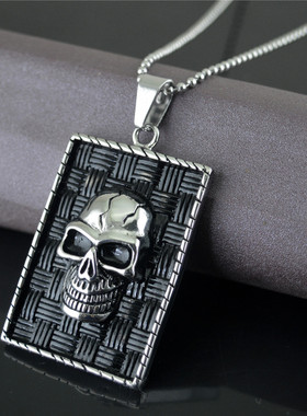 欧美复古方牌骷髅头钛钢吊坠项链