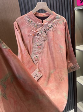 油皮子老料 -新中式刺绣斜襟复古优雅中长款连衣裙