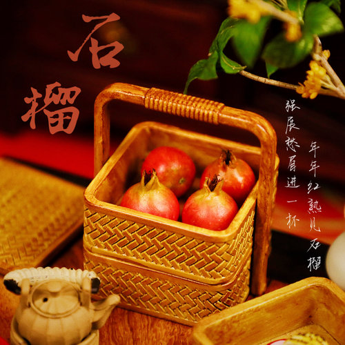 迷你微缩食玩娃屋中式古风模型仿真竹篮食盒博古架糕点