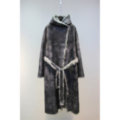 Zoehope 轻柔保暖磨花小湖羊皮毛一体连帽浴袍长款 双面皮草外套女