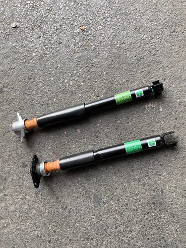 适配荣威ERX5 EI6 EI5 RX5 I6 MAX PLUS名爵MG6后减震器 避震减振