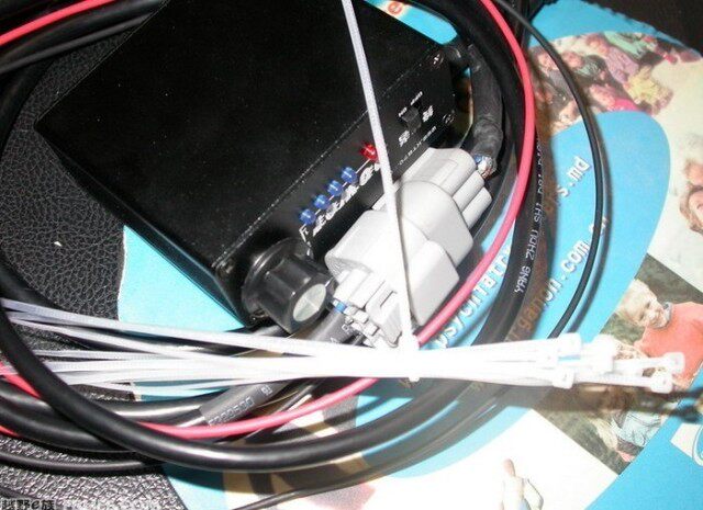 哈弗H3H5陆风X6X8 提高动力 提速器 柴油动力l外挂终结者 歌图