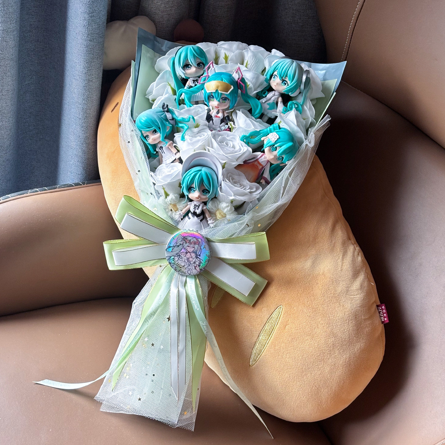 卡通动漫手办初音未来情人节毕业礼物送闺蜜女生创意生日成品花束
