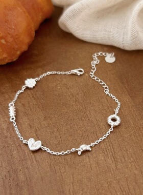 持恒S925纯银面包脑袋手链女韩国小众银饰女生配饰轻奢设计感手饰