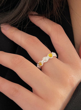 持恒S925纯银小清新雏菊戒指女小众轻奢精致闺蜜指环韩版2026新款