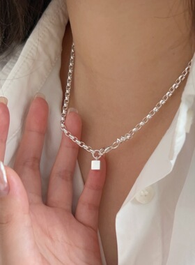 持恒S925纯银正方形项链女小众森系简约高级感重工锁骨链颈链韩版
