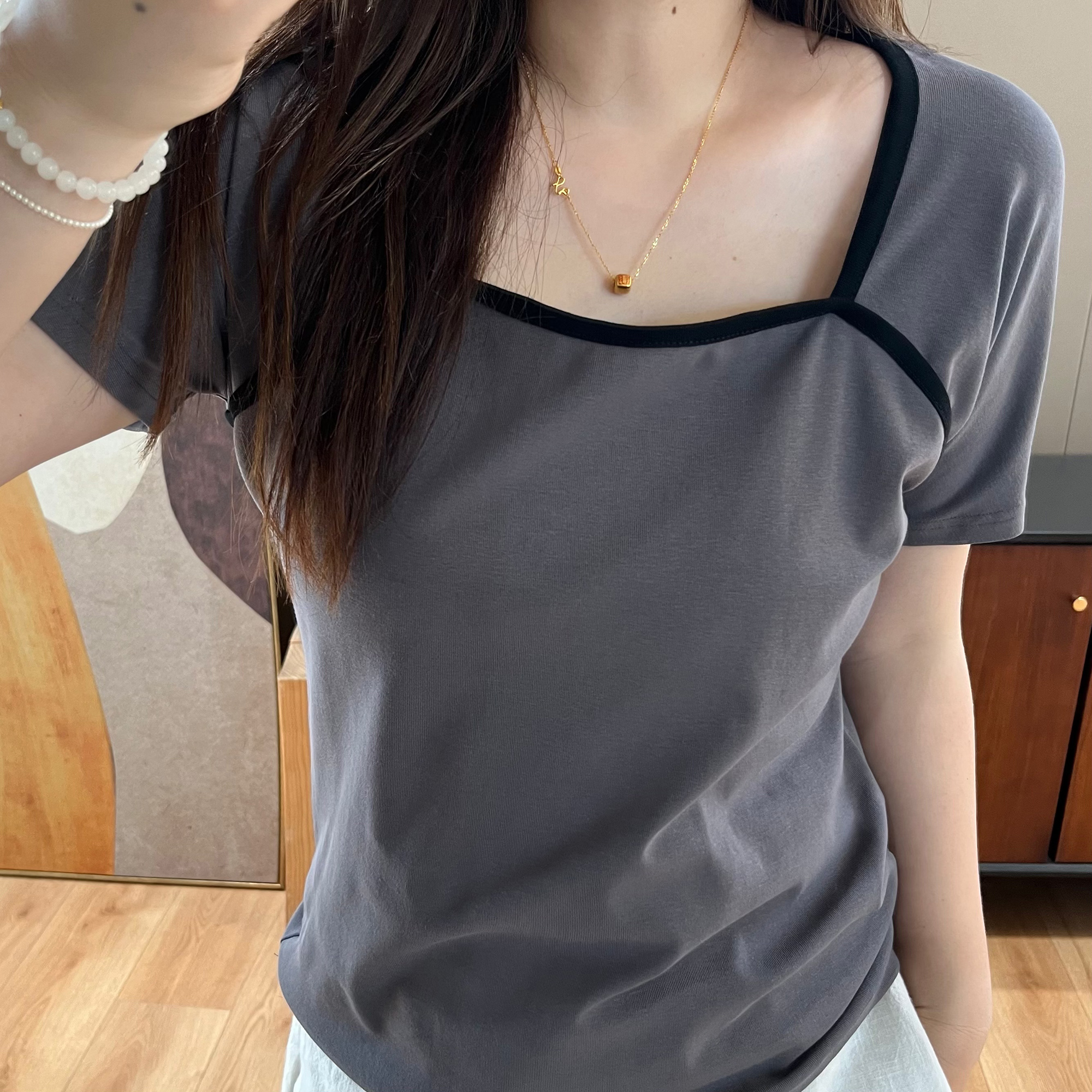 KK定制2025新款设计感小众短袖