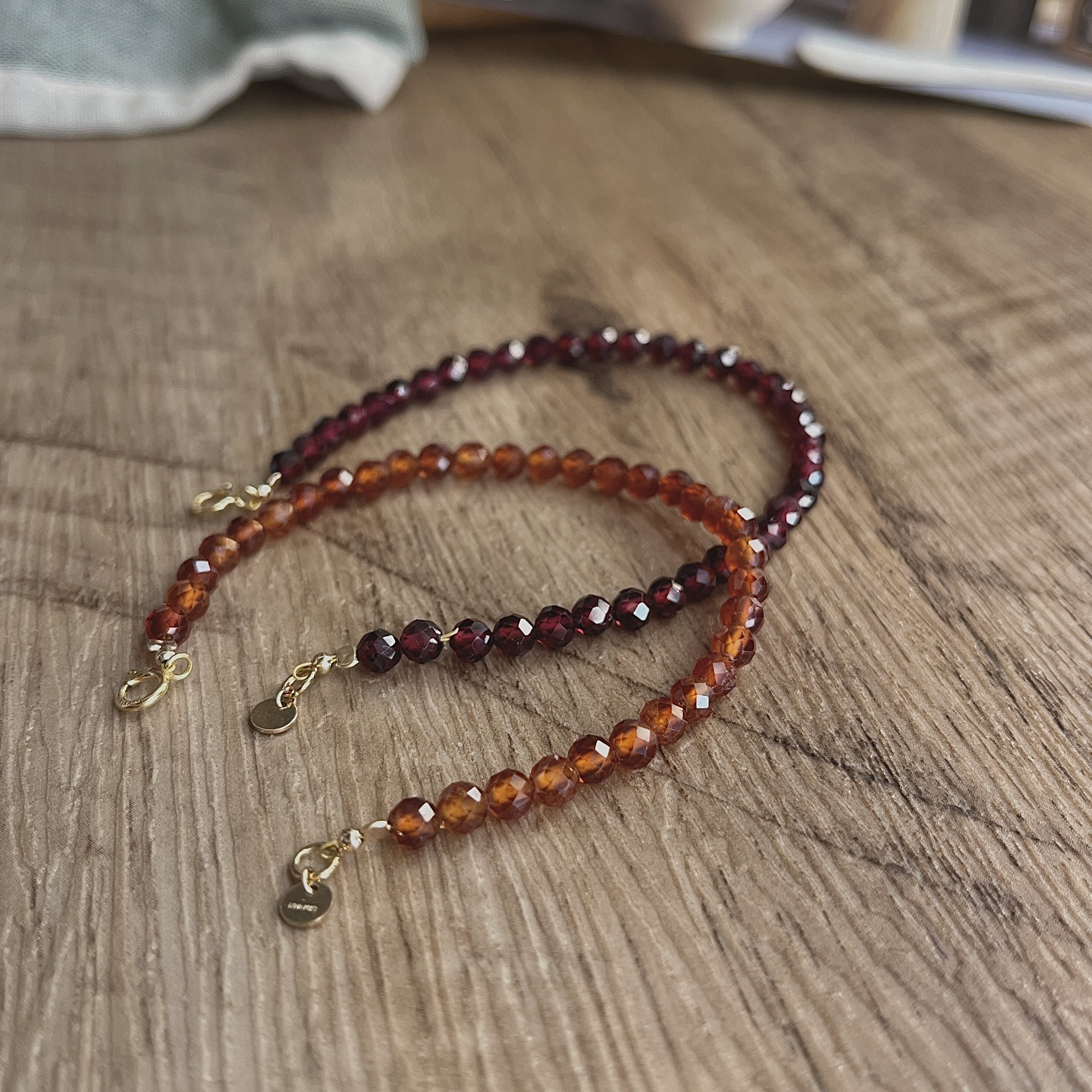 橙紫色天然石榴石手链小众设计原创轻奢精致保色金扣串珠送礼物女,饰品/流行首饰/时尚饰品新,手饰/手串,淘宝优惠券,粉丝福利购,淘宝优惠卷