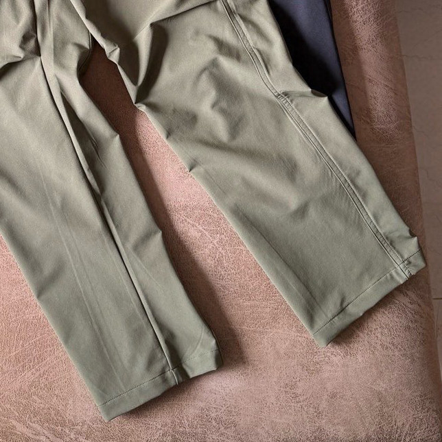 【0106】秋冬新款青年流行时尚户外运动休闲大口袋工装休闲裤19