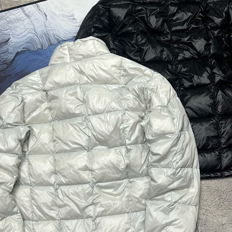 【1124】冬季新款男女青年流行时尚户外运动休闲立领羽绒服DS