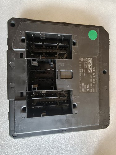 2Q1937089D车身电脑新朗逸新波罗宝来捷达VS5探影车身电脑BCM全新