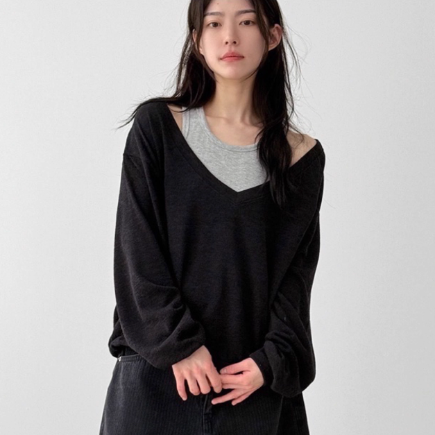 韩国代购25F/W layered deep V neck knit 卫衣背心组合2件套