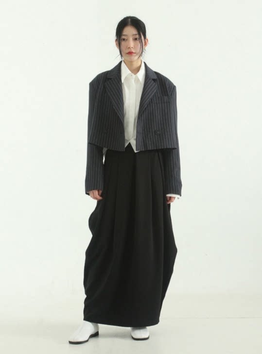 设计师短款条纹西服夹克