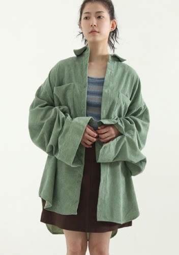 韩版秋冬新品条绒上衣实拍