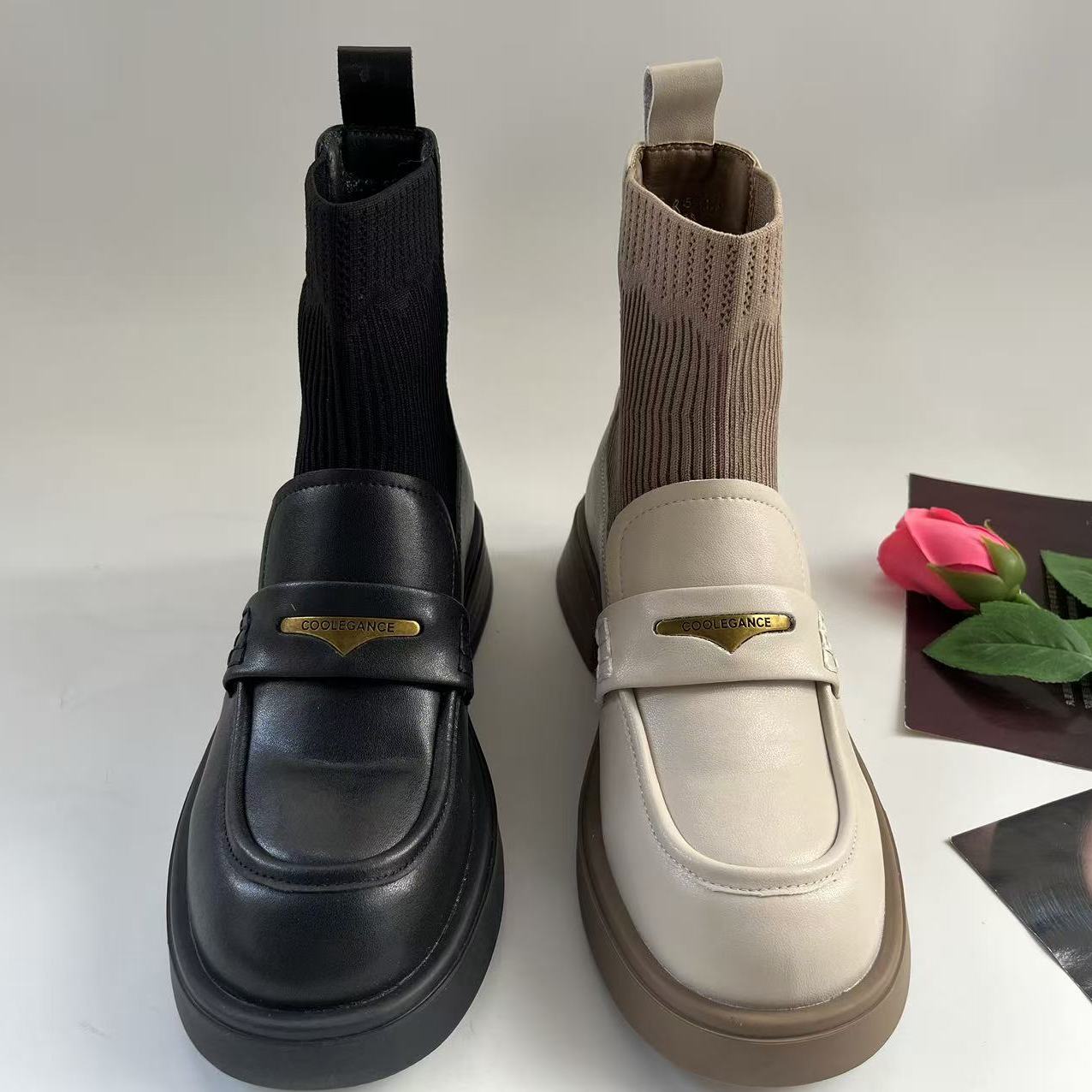 百~L舒适回弹女鞋子复古乐福鞋单里短靴松紧口袜靴子新款真皮皮鞋