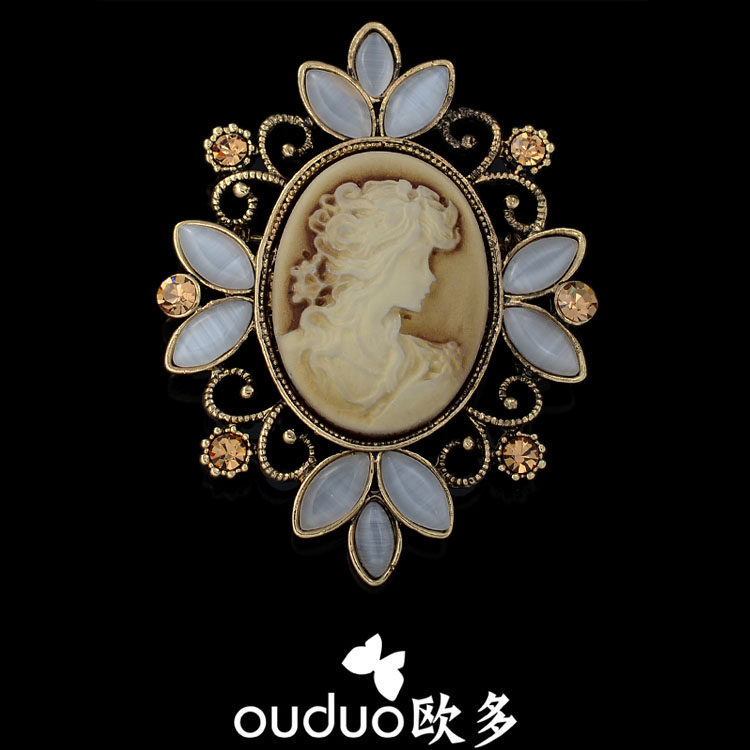 歐多複古頭像女胸花日韓時尚胸針大衣別針徽章披肩扣配飾品禮品在類目 飾品/流行首飾/時尚飾品新, 胸針中 - 來自Buy2taobao.com提供專業的淘寶代購服務