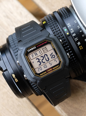 10年电力100米防水Casio卡西欧多功能方块电子手表男W-800HG-9A1A