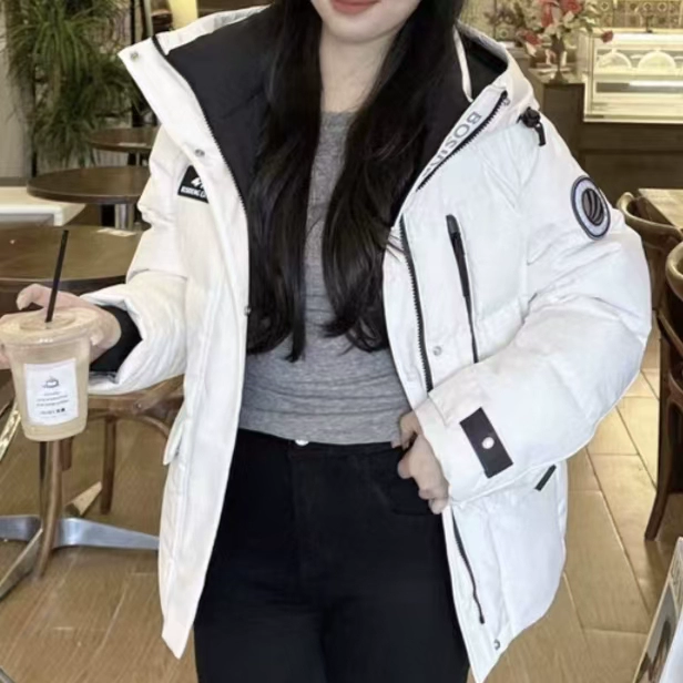波家极寒90鹅绒户外25新款冬羽绒服女短连帽宽松保暖B250242402