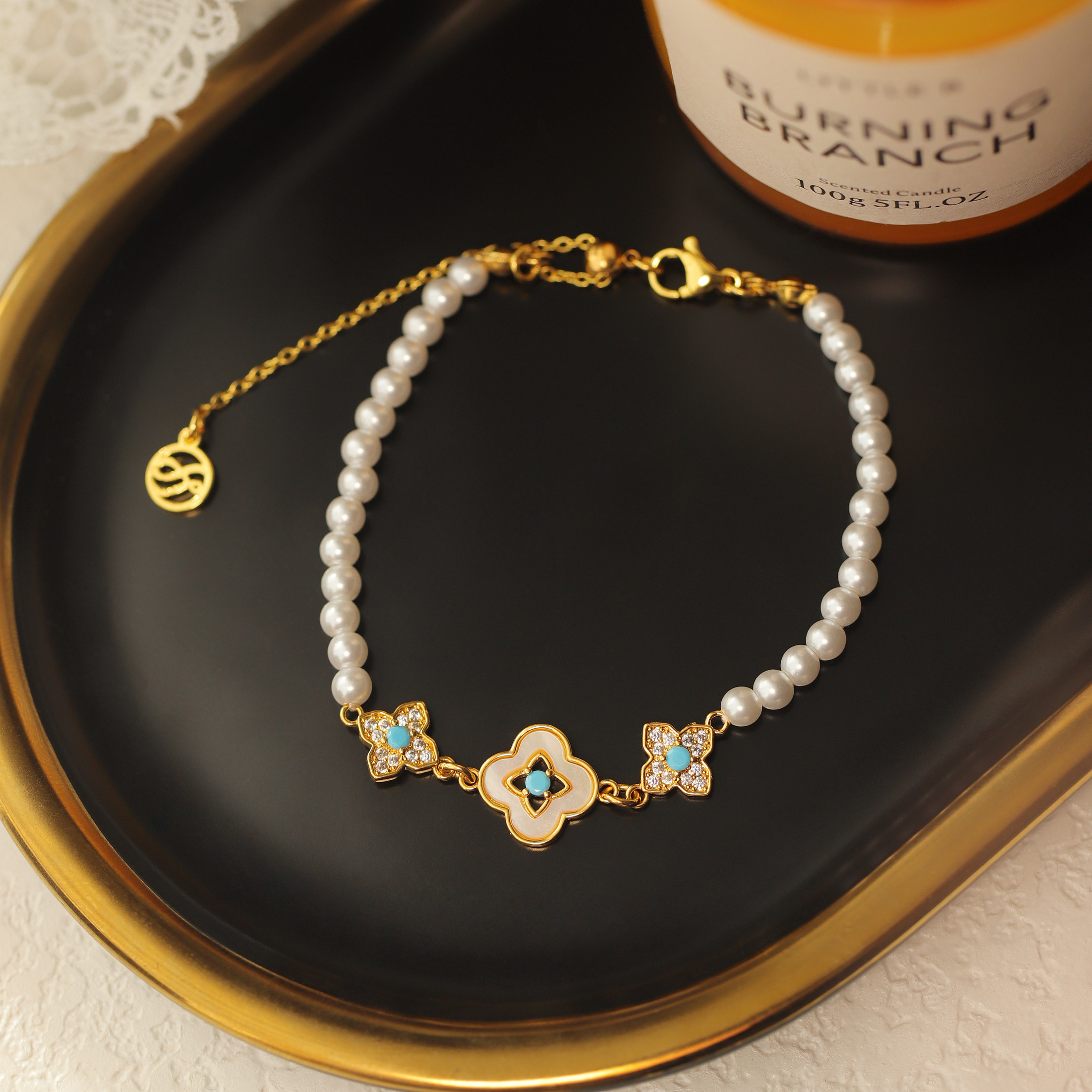 气质贝母满钻四叶草施家人造珍珠手链女款2025新款轻奢高级感手饰