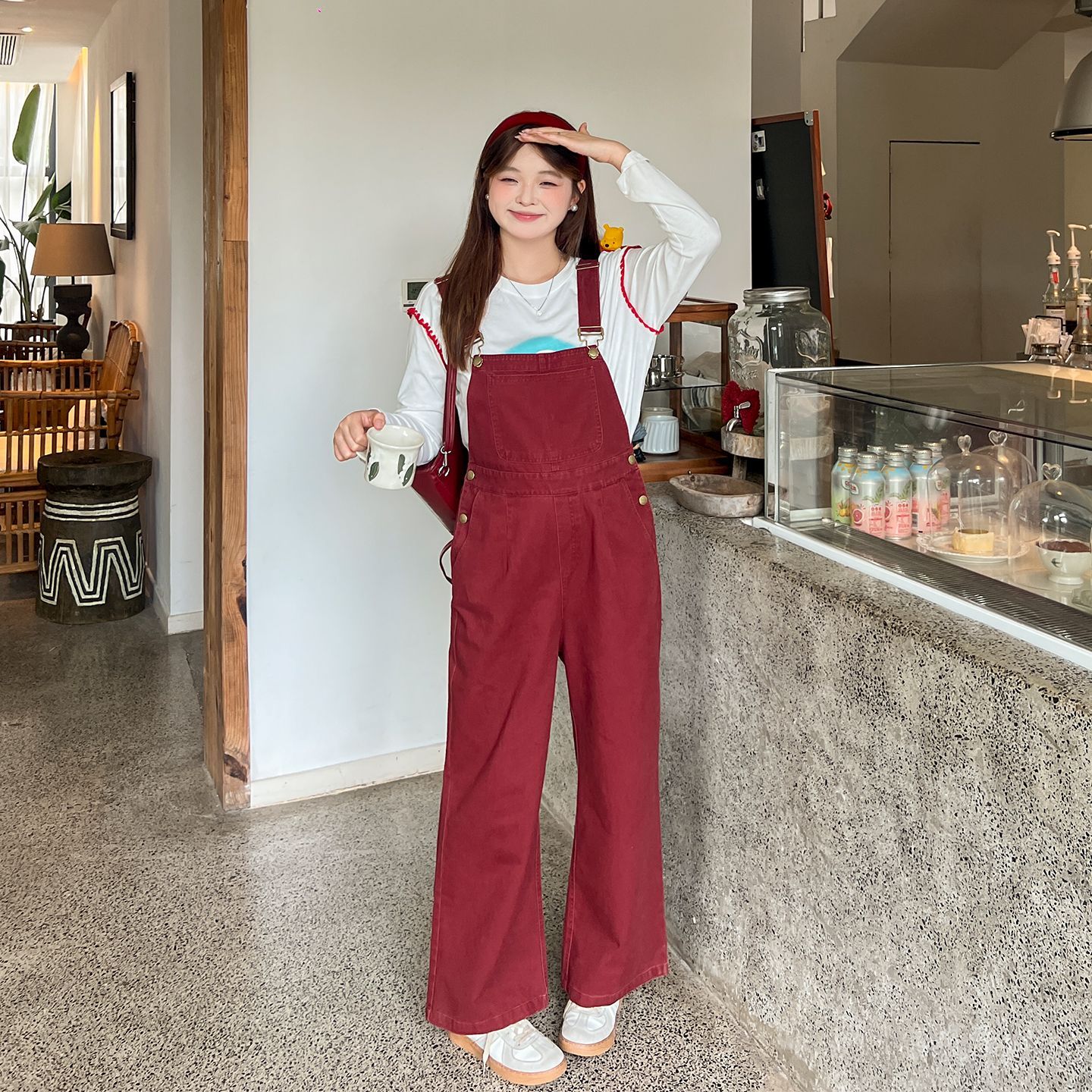 大码百分百胖mm女装秋显瘦复古做旧高腰直筒牛仔背带裤宽松阔腿裤