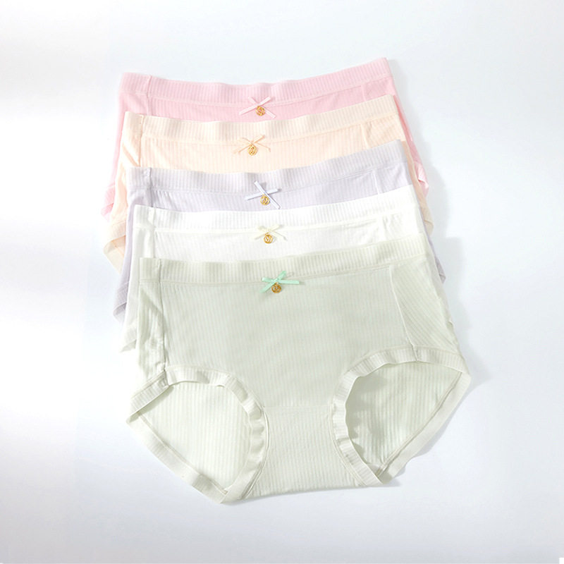 莫尔冰丝感内裤女纯棉裆薄款透气女生底裤中低腰无痕三角裤少女