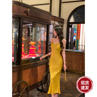 新中式 2025夏季 复古金色提花吊带鱼尾连衣长裙 天华凤凰 雅乔