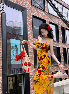 Sun雅乔【美学暴击】早秋新款新中式复古时尚红花丝绒吊带连衣裙