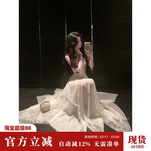 Sun雅乔【池上睡莲】夏季小众设计感V领裁片裙摆网纱吊带连衣裙