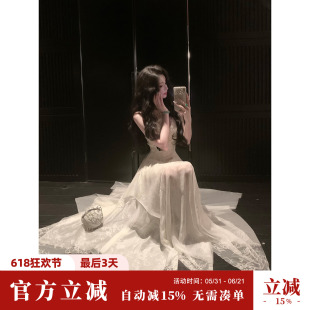 Sun雅乔【池上睡莲】夏季小众设计感V领裁片裙摆网纱吊带连衣裙