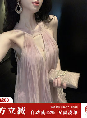 Sun雅乔【轻风摇曳】夏季无袖背心娃娃衫细闪亮丝压褶挂脖上衣女