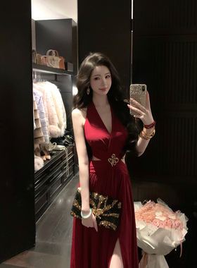 Sun雅乔【神魂颠倒】早夏气质辣妹镂空收腰挂脖连衣裙红色礼服裙