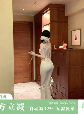 【雅乔定制】春夏百搭显瘦立体蕾丝镂空高腰微喇牛仔裤女白色裤子
