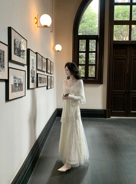 Sun雅乔【月下伊人】秋冬清冷感针织加厚网纱蕾丝拼接长袖连衣裙