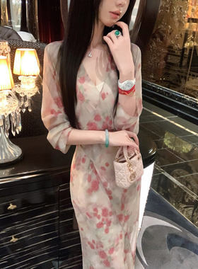 Sun雅乔【秋水蔷薇】秋季新款长袖雾里繁花印花V领连衣裙两件套女