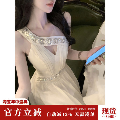 Sun雅乔【不期而遇】夏季新款礼服裙法式斜肩钉珠连衣裙大摆长裙