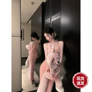 露背立体花朵网纱挂脖针织连衣长裙 秋冬新款 Sun雅乔 如花美眷